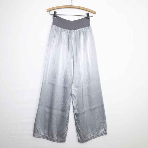 PJ Harlow Lola Gray satin lounge pants - Picture 3 of 8